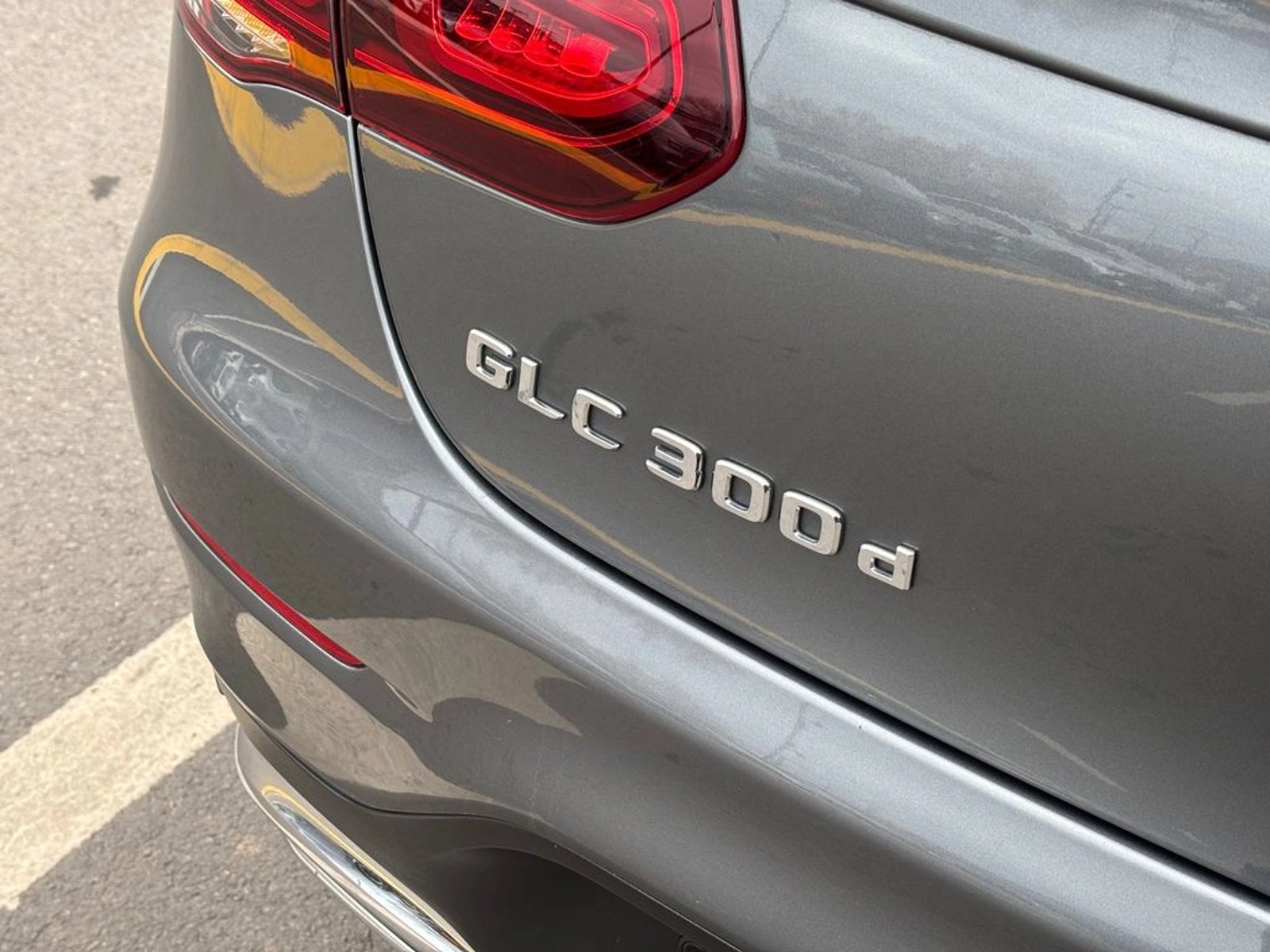Mercedes-Benz Glc 300 2023 - Foto 4 de 15