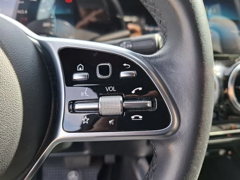 Mercedes-Benz Gla 200 2023 - Imagen 17 de 20