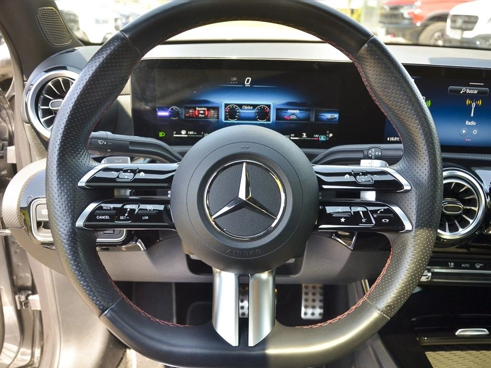 Mercedes-Benz A 200 2024 - Imagen 16 de 16