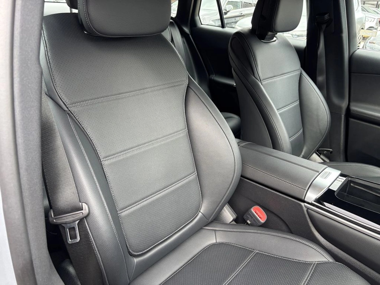 Mercedes-Benz Glc 220 2025 - Imagen 6 de 20