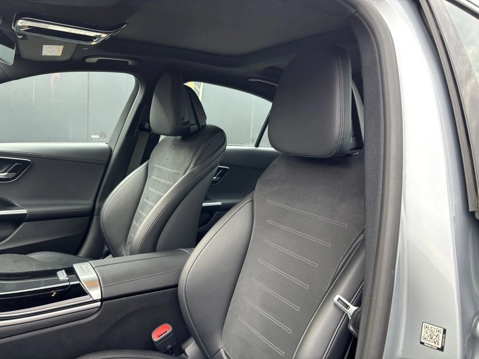 Mercedes-Benz C 200 2024 - Imagen 11 de 18