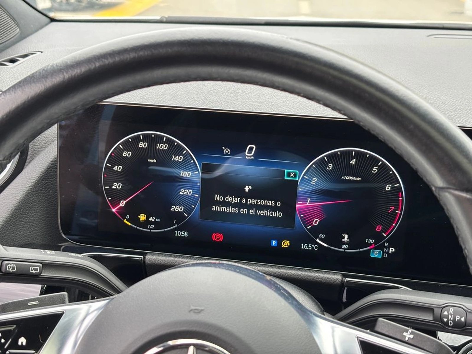 Mercedes-Benz Gla 200 2025 - Imagen 11 de 13