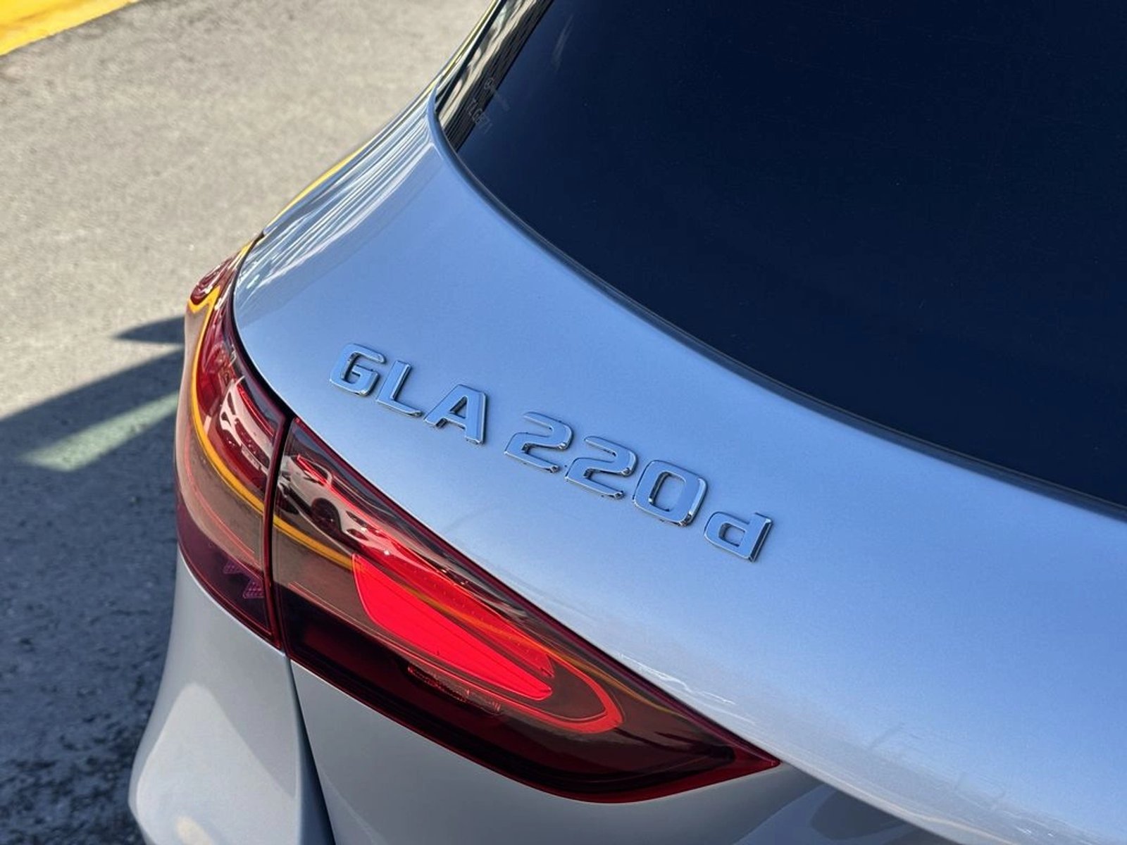 Mercedes-Benz Gla 220 2024 - Foto 5 de 19