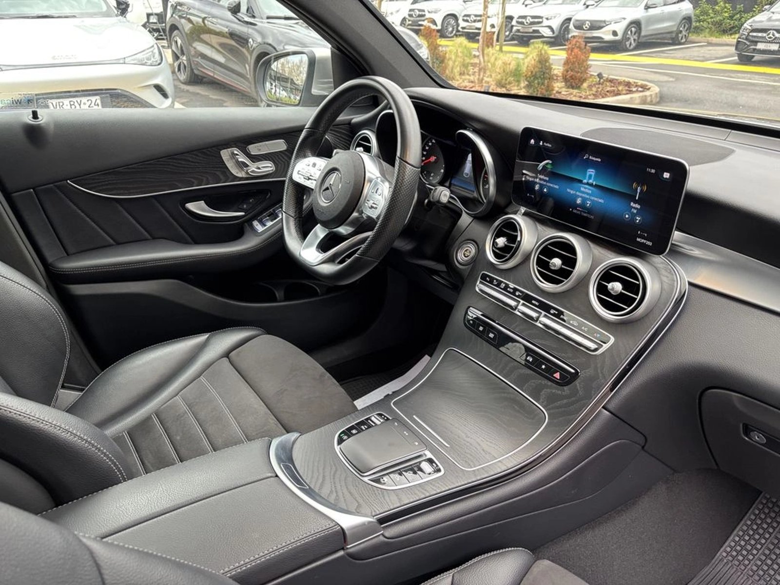 Mercedes-Benz Glc 300 2022 - Foto 5 de 20