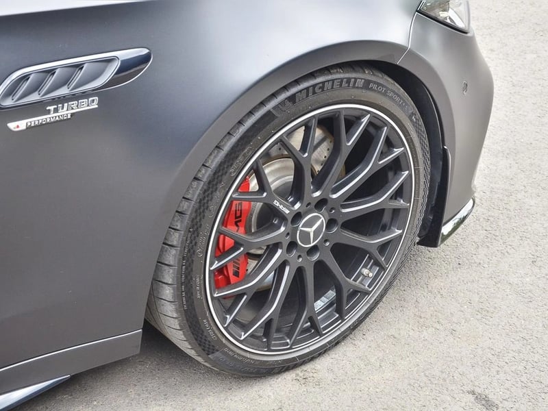 Mercedes-Benz C 63 2025 - Imagen 7 de 20