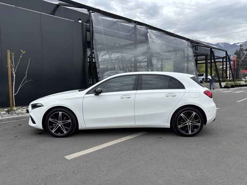 Mercedes-Benz A 200 2025 - Imagen 11 de 20