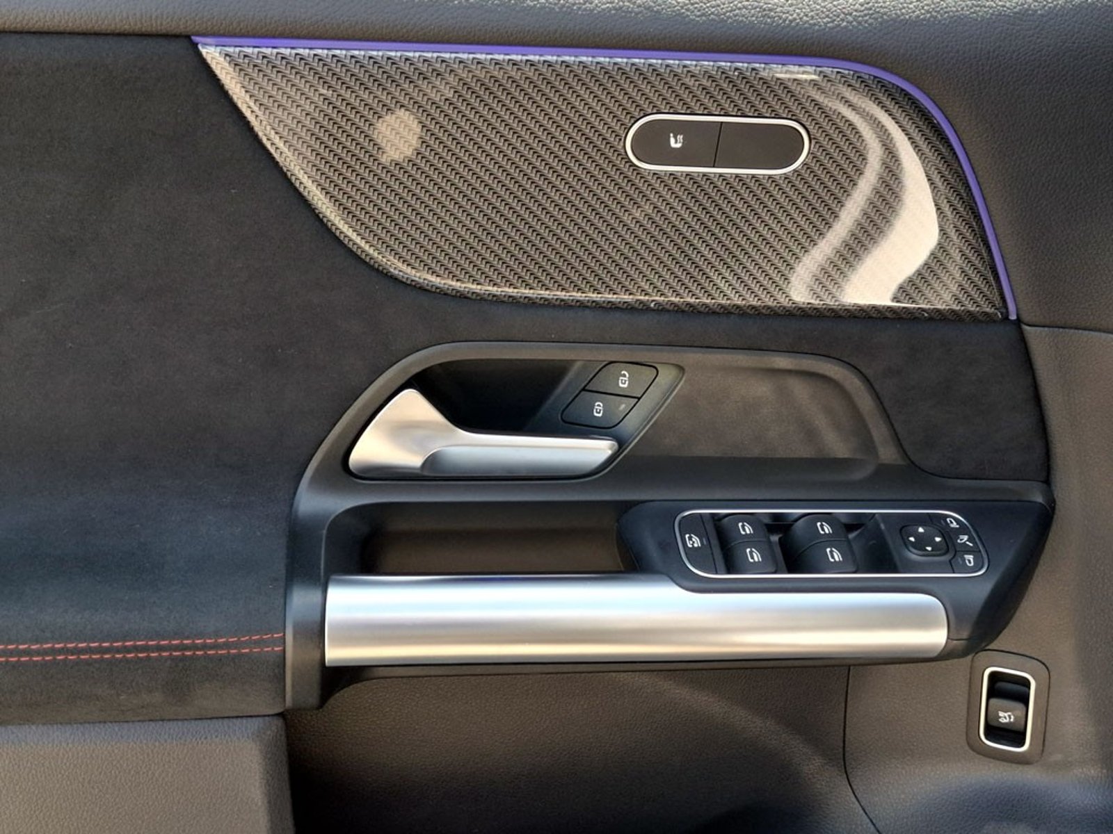 Mercedes-Benz Gla 200 2025 - Imagen 14 de 20