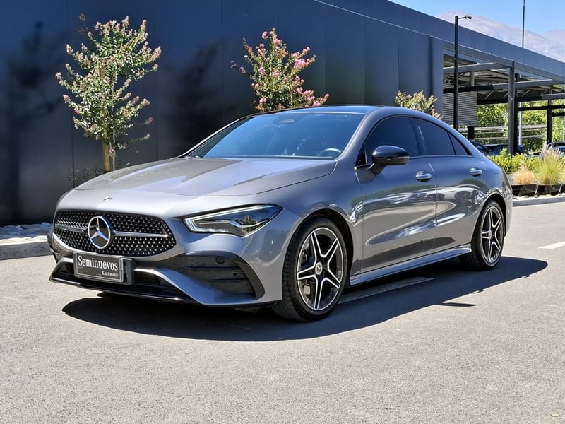 Mercedes-Benz Cla 200 2025