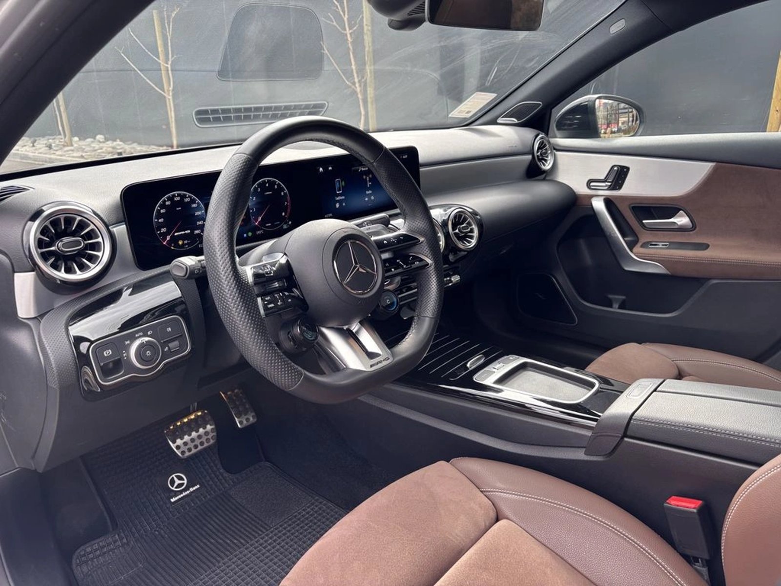 Mercedes-Benz A 35 2025 - Imagen 11 de 19