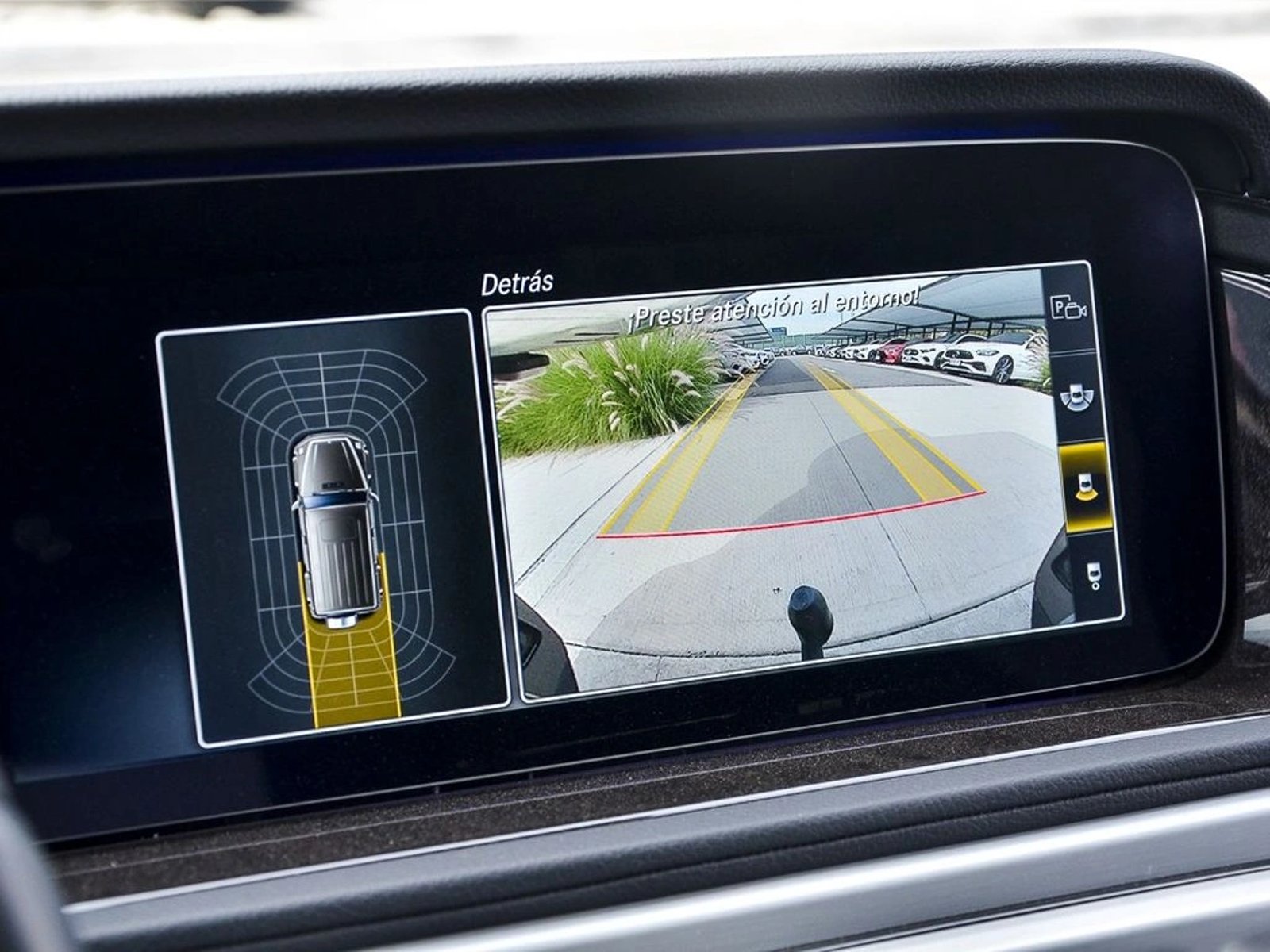 Mercedes-Benz G 400 2023 - Imagen 8 de 20