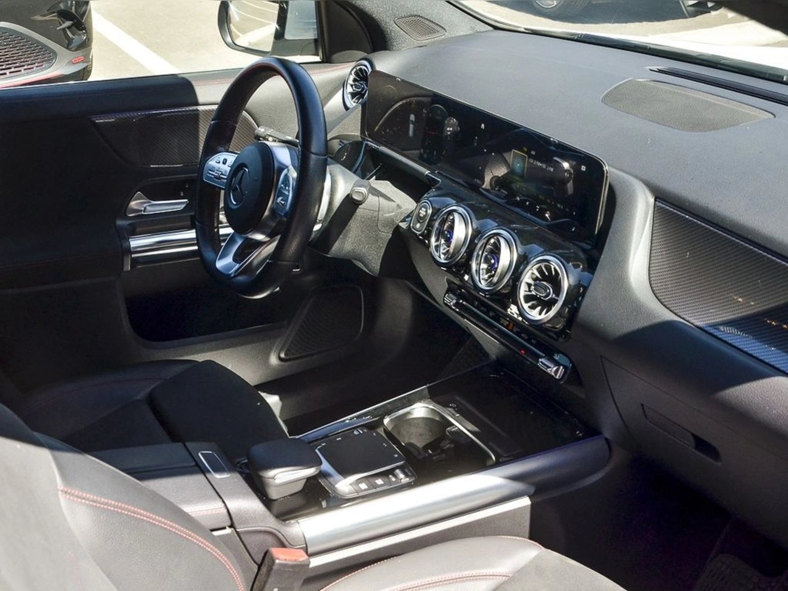 Mercedes-Benz Gla 220 2023 - Imagen 3 de 8
