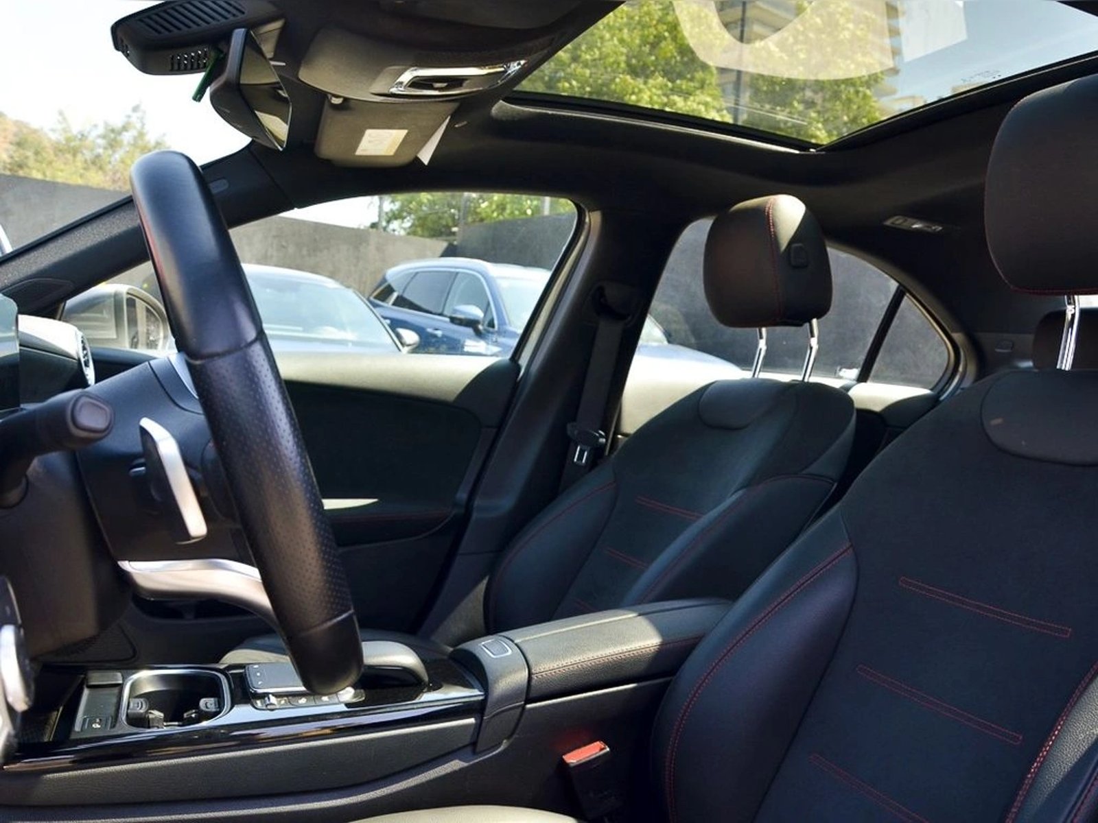 Mercedes-Benz A 250 2023 - Imagen 10 de 18