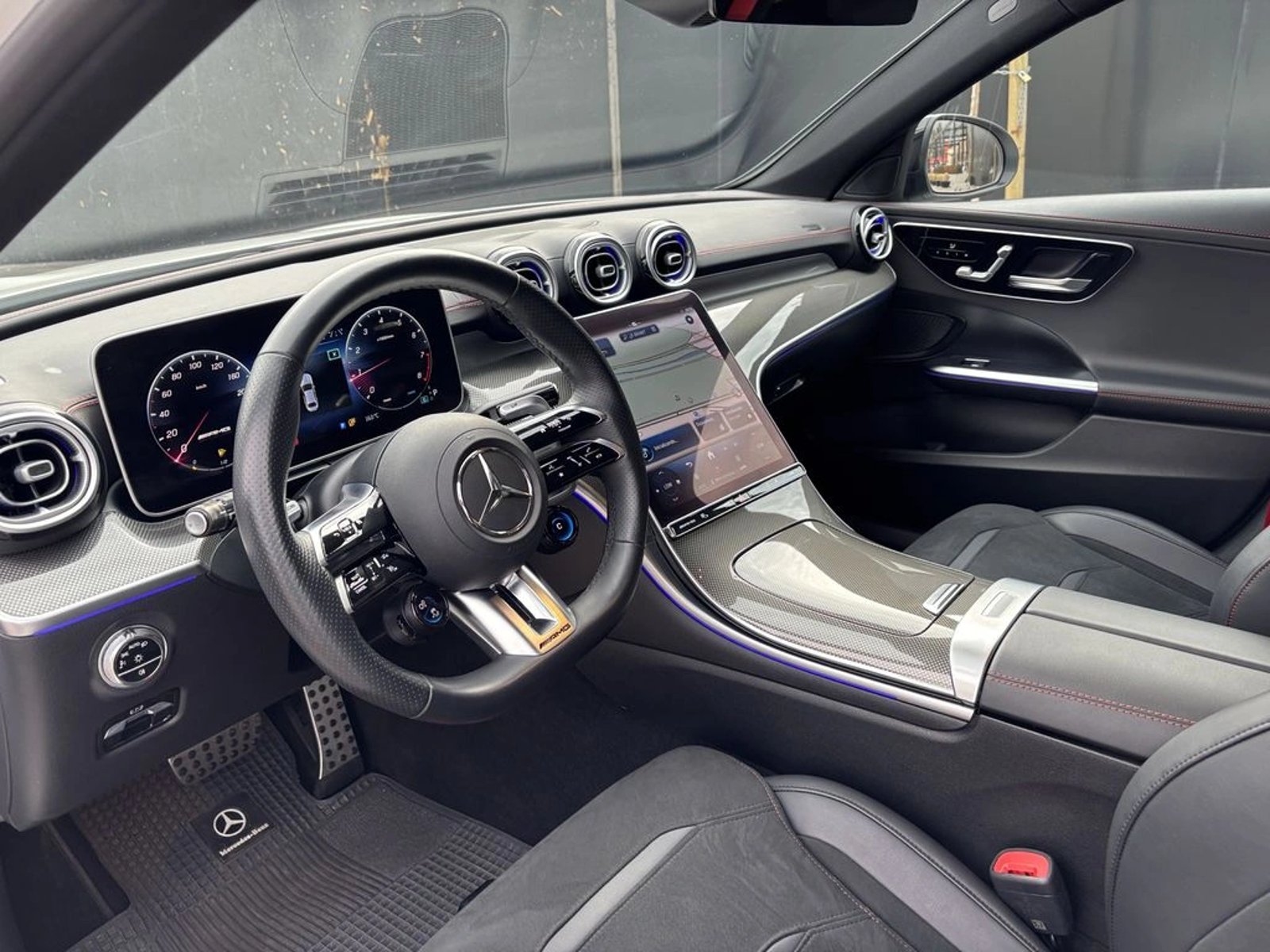 Mercedes-Benz C 43 2024 - Imagen 12 de 19