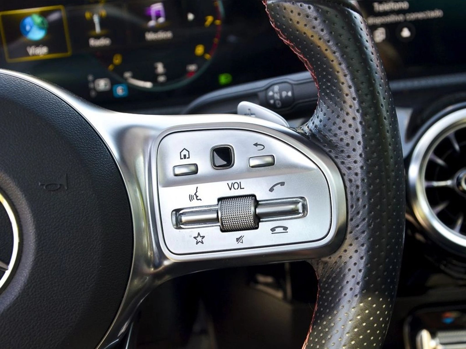 Mercedes-Benz A 250 2023 - Imagen 16 de 18