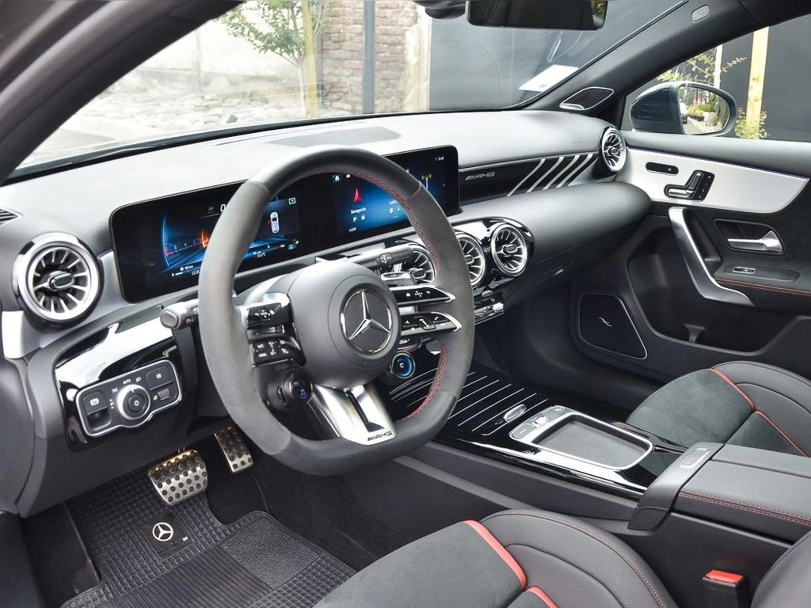 Mercedes-Benz A 45 Amg 2024 - Imagen 12 de 20