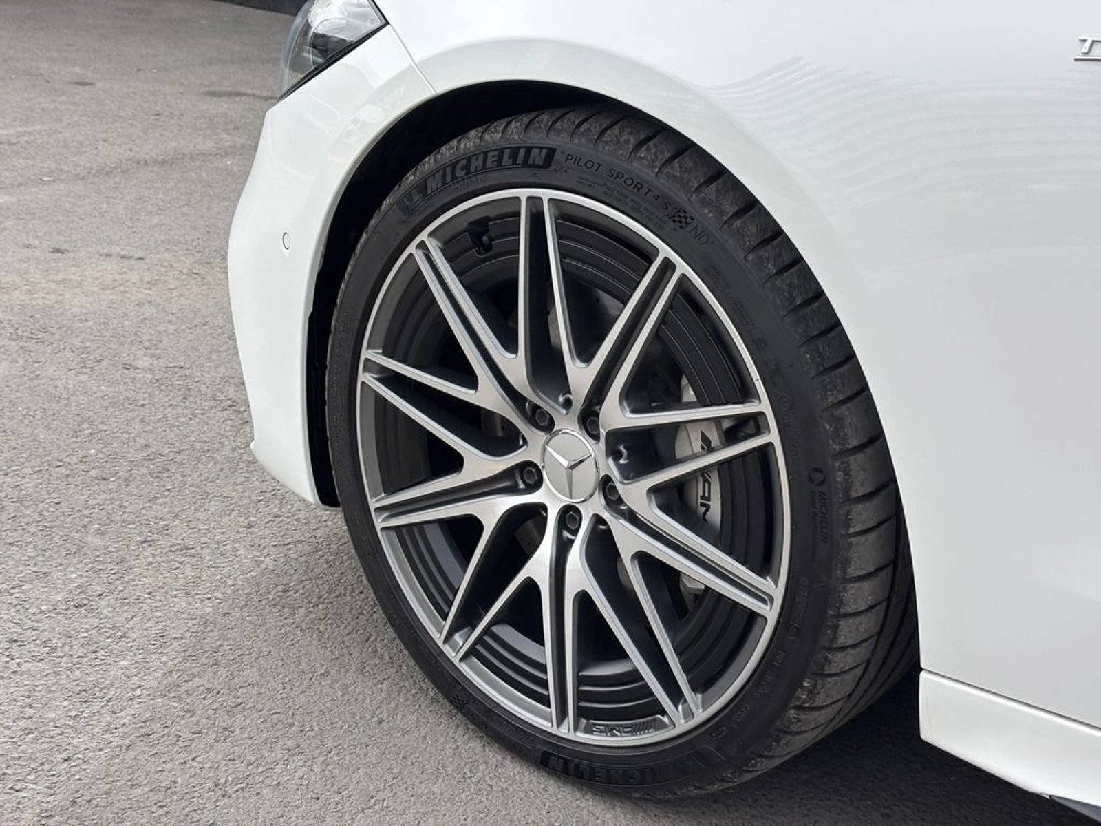 Mercedes-Benz C 43 2024 - Imagen 9 de 19