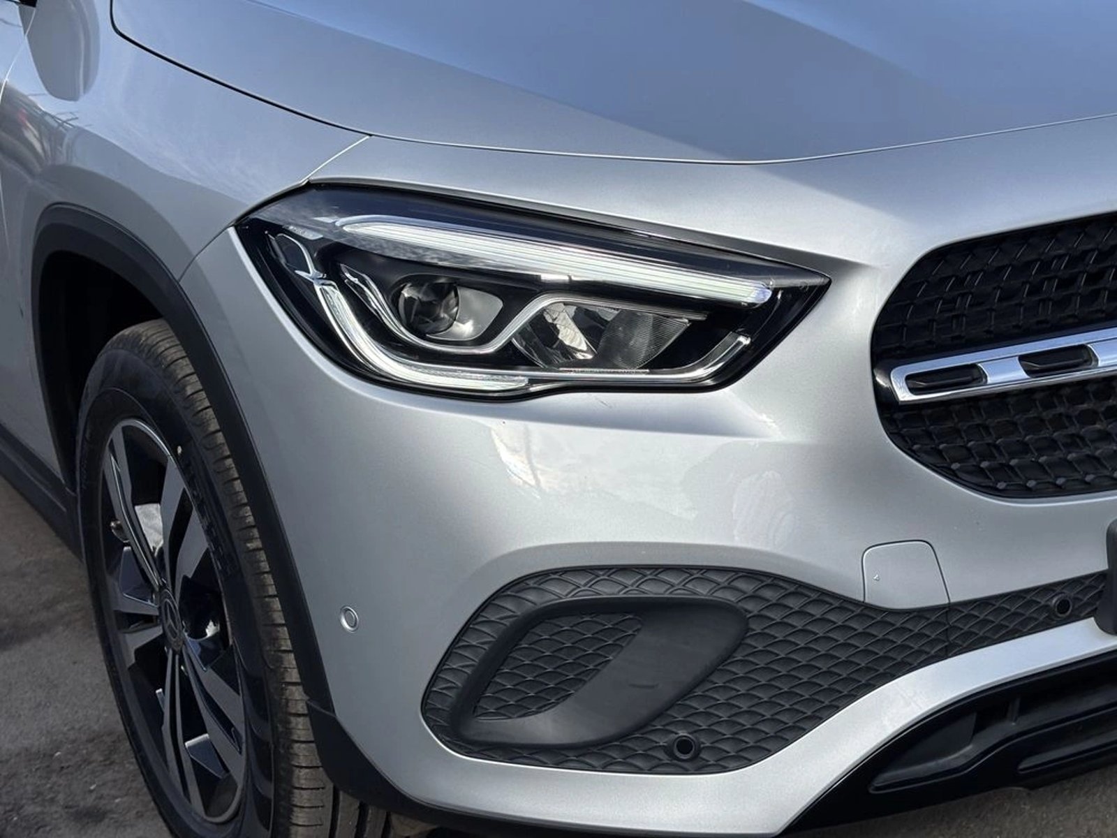 Mercedes-Benz Gla 200 2024 - Foto 3 de 17