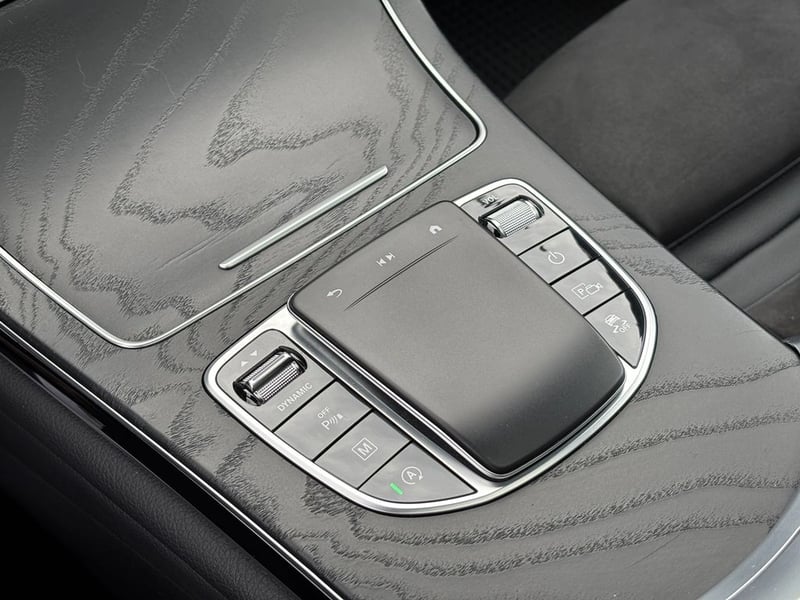 Mercedes-Benz Glc 300 2023 - Imagen 10 de 15