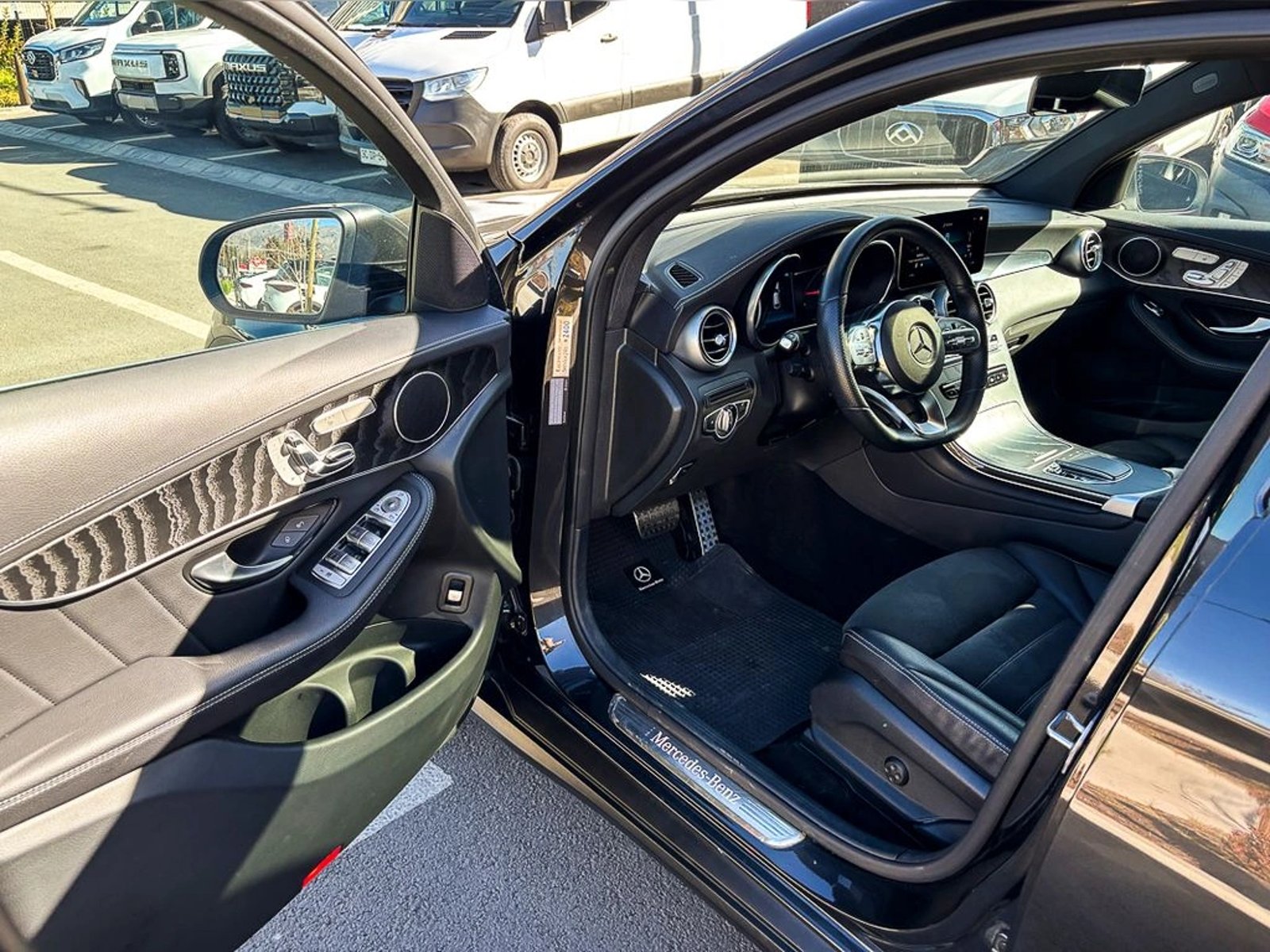 Mercedes-Benz Glc 300 2023 - Imagen 10 de 18