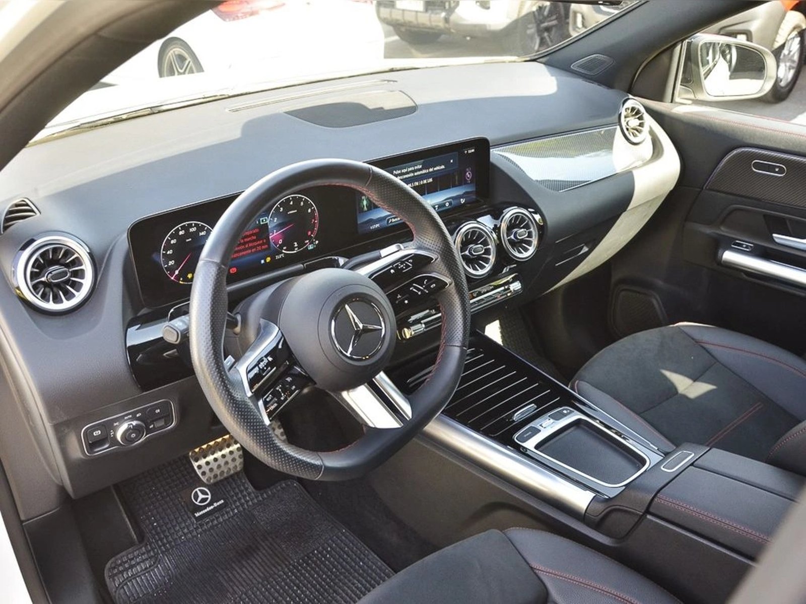 Mercedes-Benz Gla 200 2025 - Imagen 10 de 13