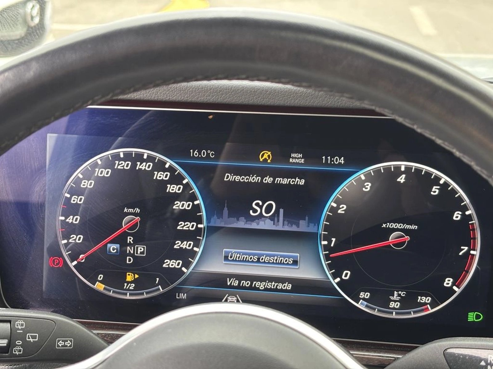 Mercedes-Benz G 500 2025 - Imagen 15 de 17