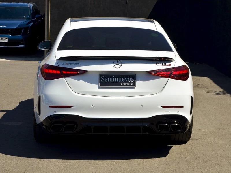 Mercedes-Benz C 63 2025 - Imagen 9 de 20