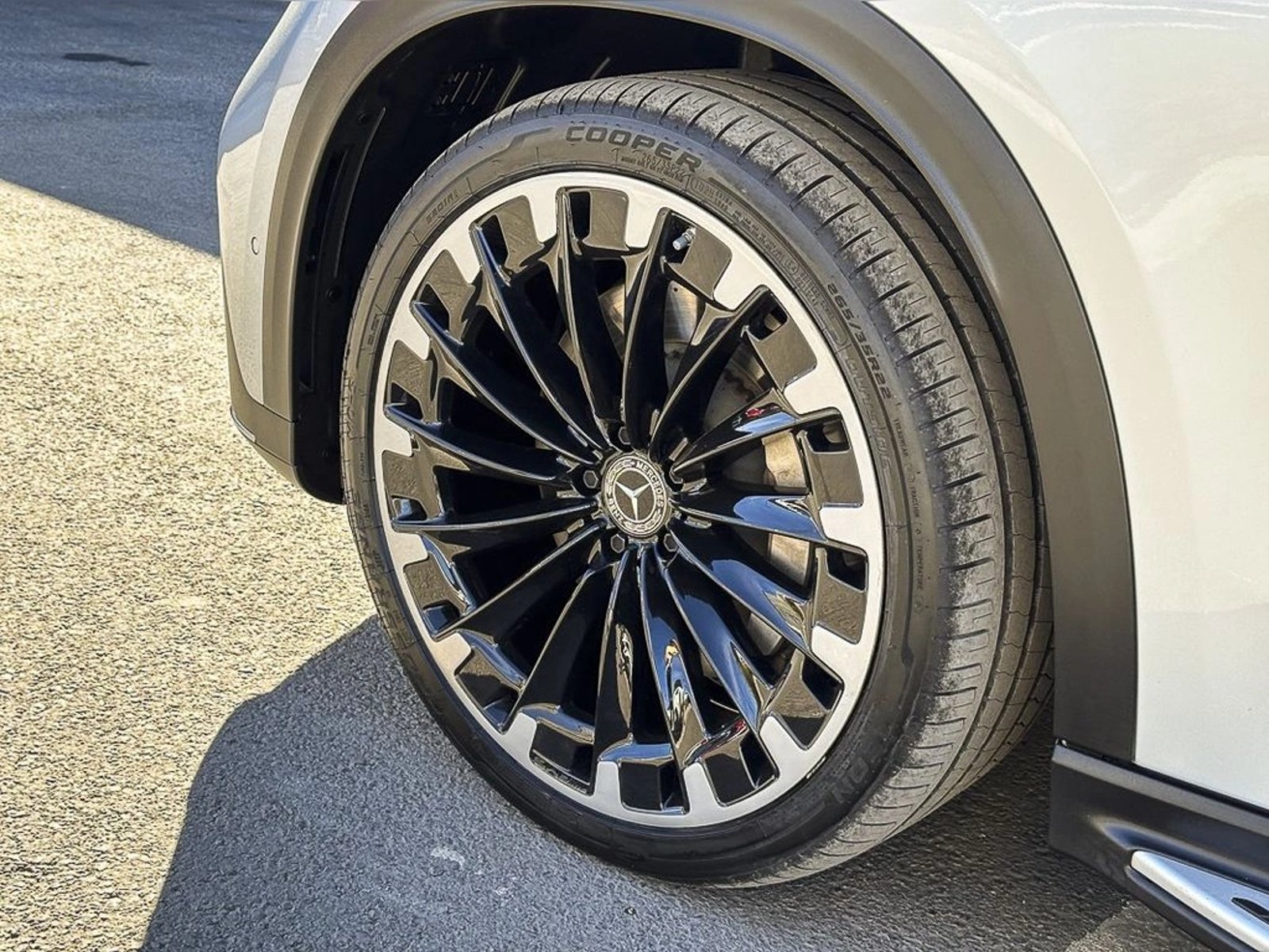 Mercedes-Benz Eqe 350 + 2025 - Imagen 8 de 17