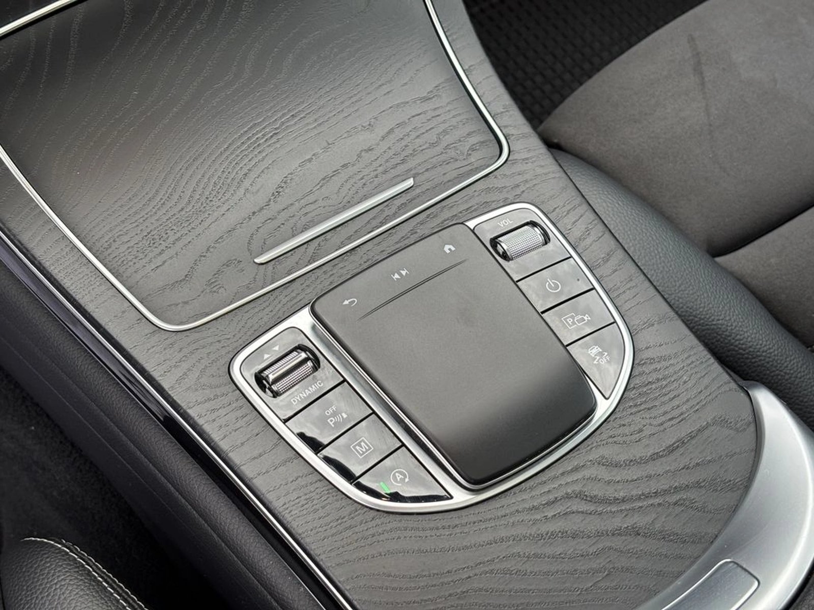 Mercedes-Benz Glc 300 2022 - Imagen 14 de 20