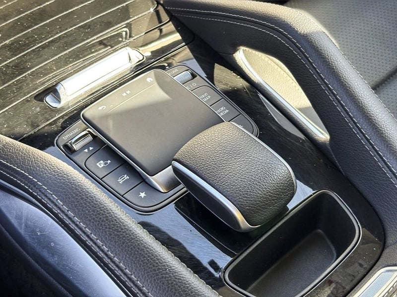 Mercedes-Benz Gle 300 2025 - Imagen 13 de 18