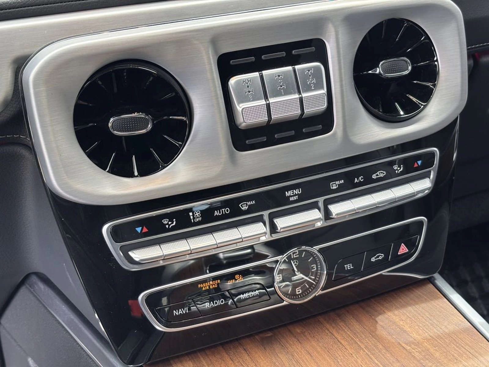 Mercedes-Benz G 500 2025 - Imagen 9 de 20