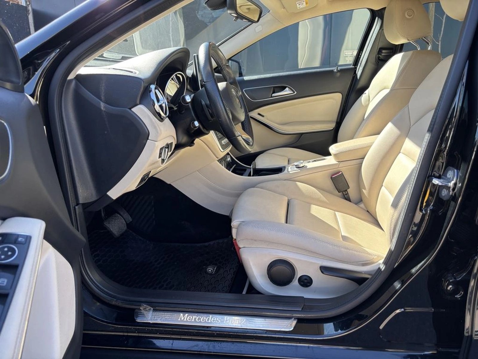 Mercedes-Benz Gla 200 2019 - Imagen 11 de 20
