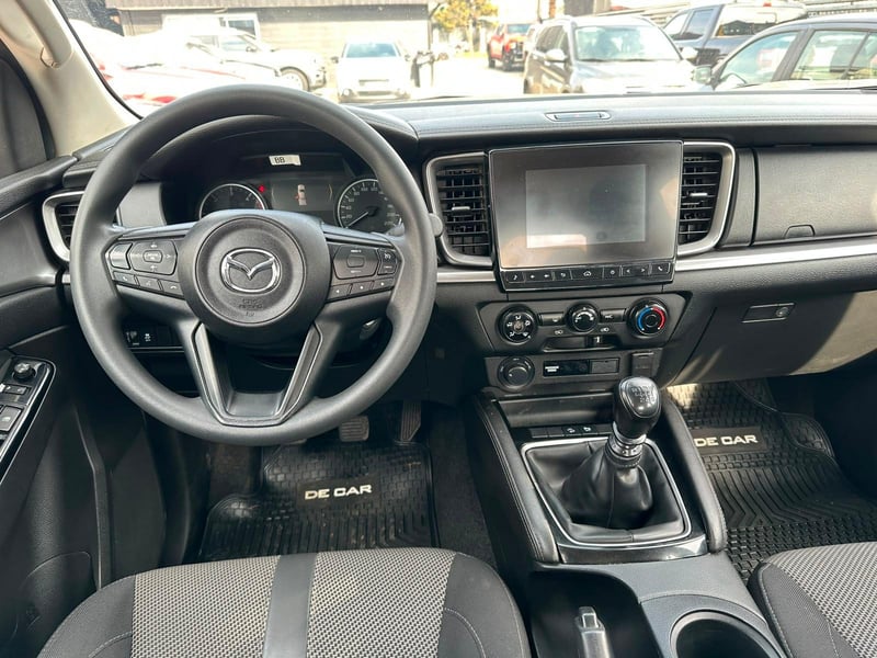 Mazda BT - 50 2022 - Imagen 8 de 18
