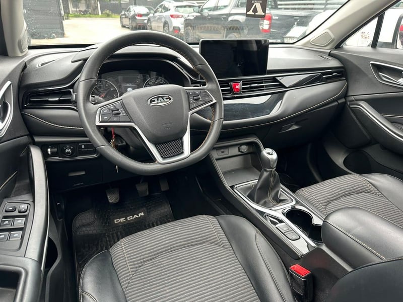 JAC JS4 2024 - Imagen 15 de 17