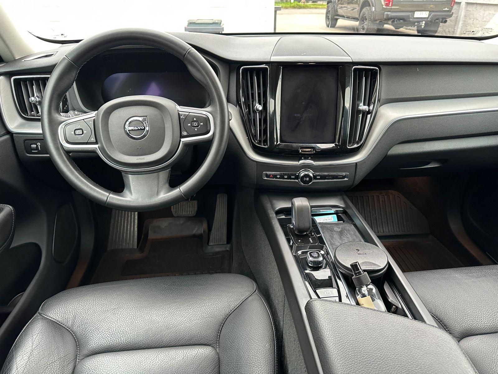 Volvo XC60 2022 - Imagen 8 de 20