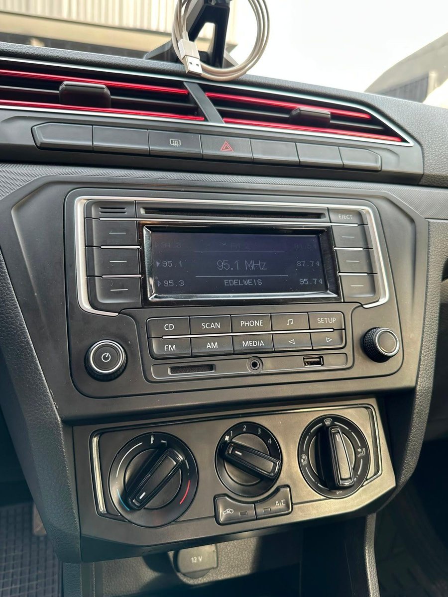 Volkswagen VOYAGE 2022 - Imagen 15 de 18