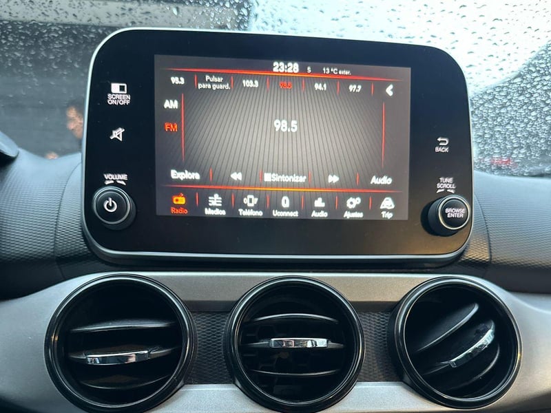 Fiat CRONOS 2023 - Imagen 15 de 19