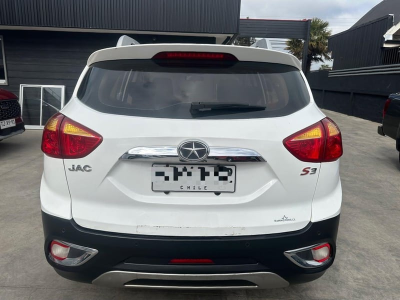 JAC S3 2016 - Imagen 5 de 18