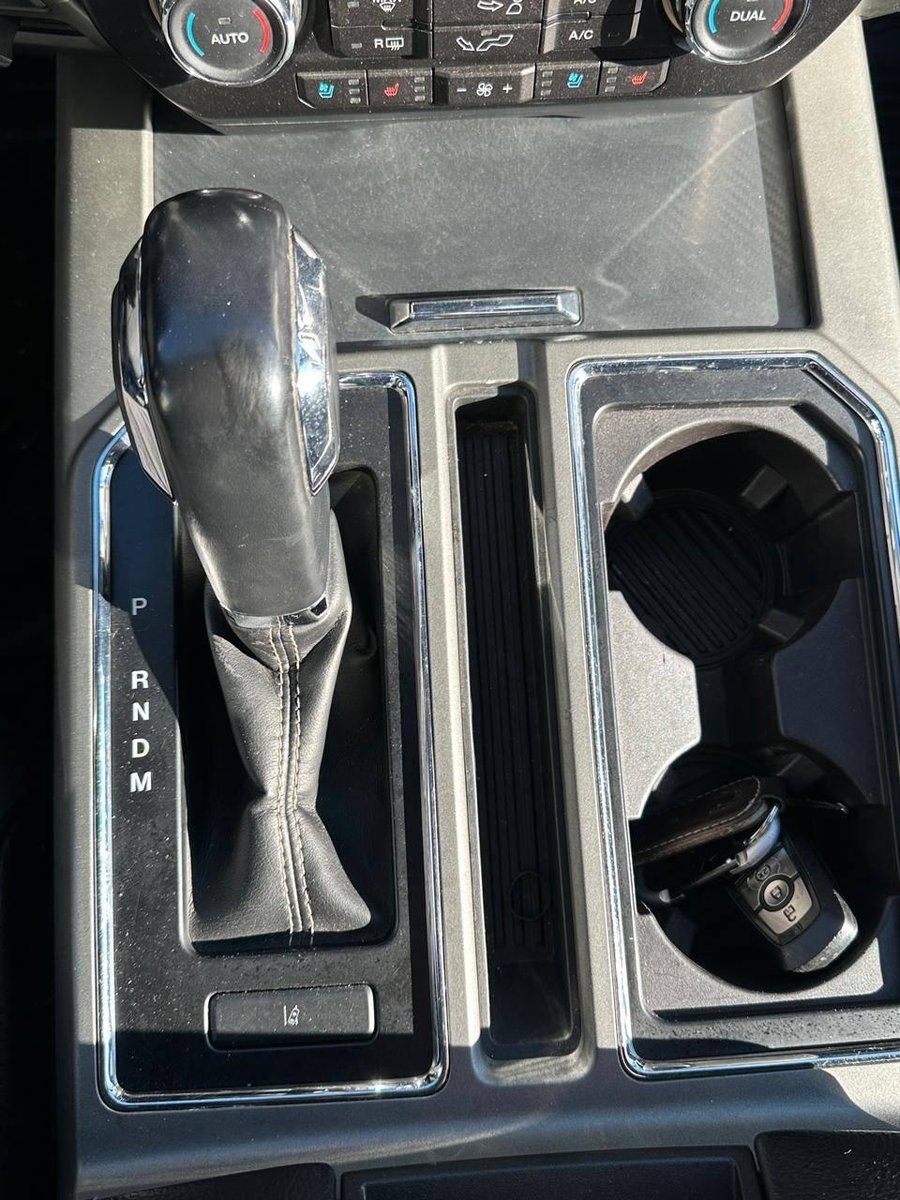 Ford F-150 2020 - Imagen 16 de 19