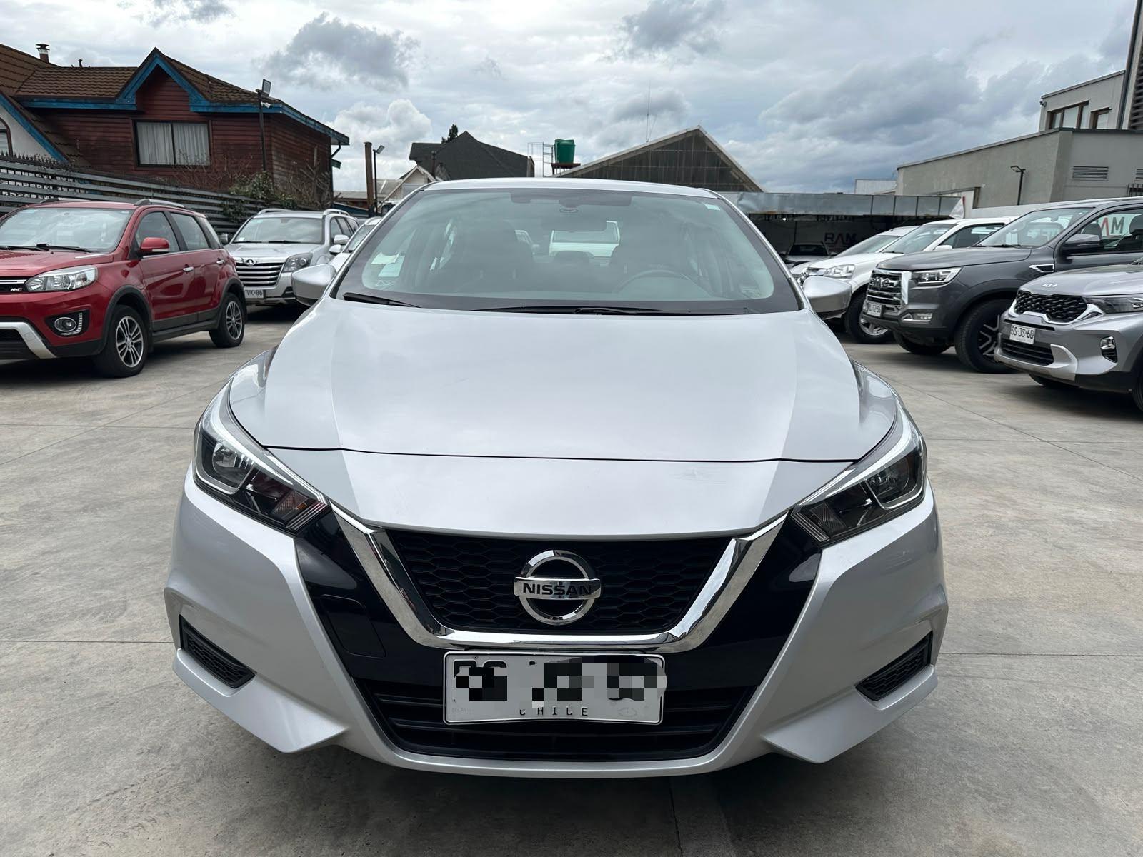 Nissan VERSA 2022 - Foto 2 de 19