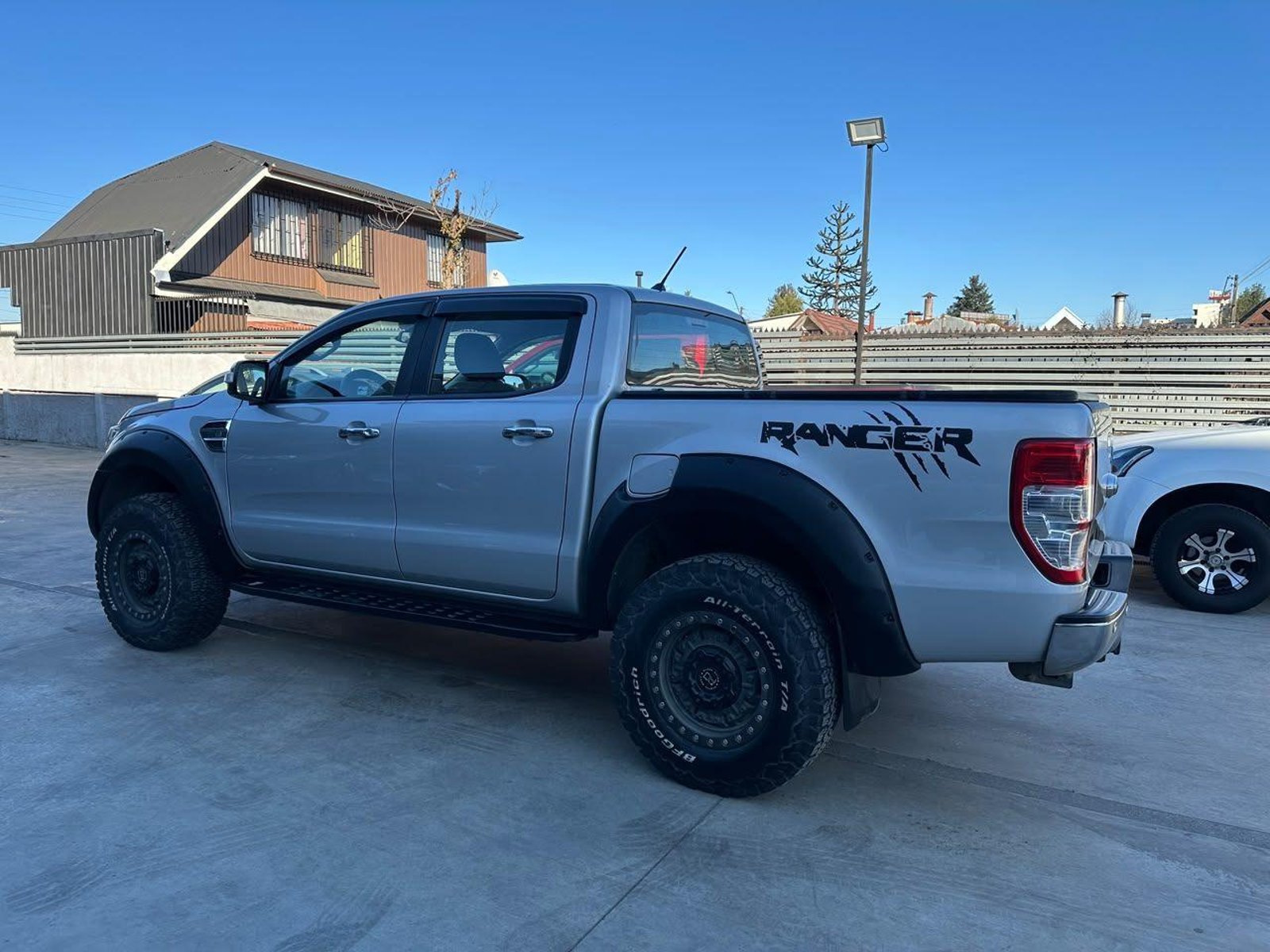 Ford RANGER 2021 - Imagen 6 de 19