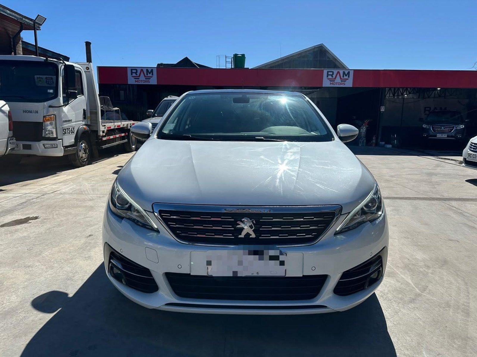 Peugeot 308 2021 - Foto 2 de 19