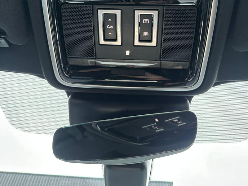 Land Rover RANGER ROVER VELAR 2018 - Imagen 14 de 19