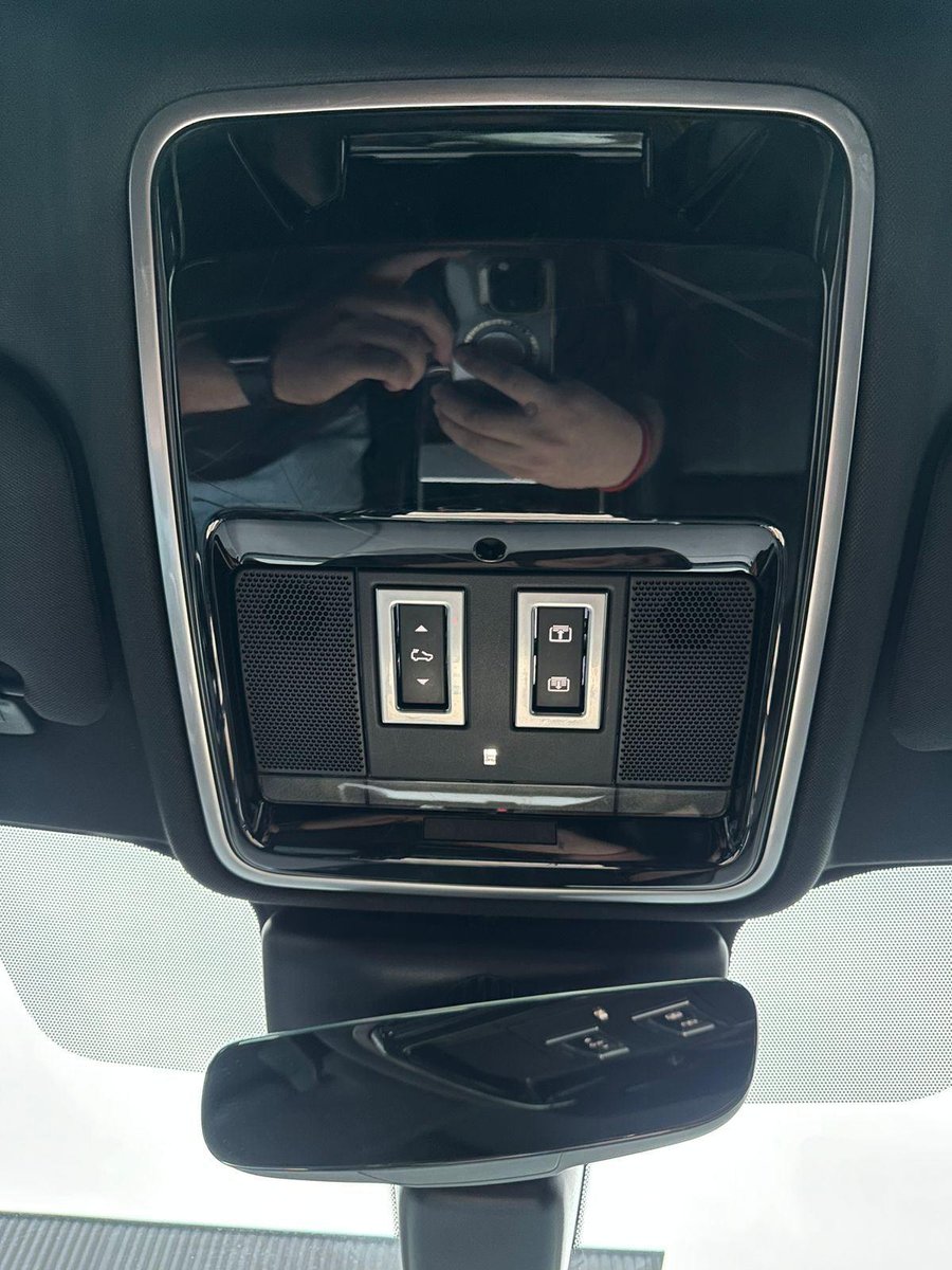 Land Rover RANGER ROVER VELAR 2018 - Imagen 14 de 19