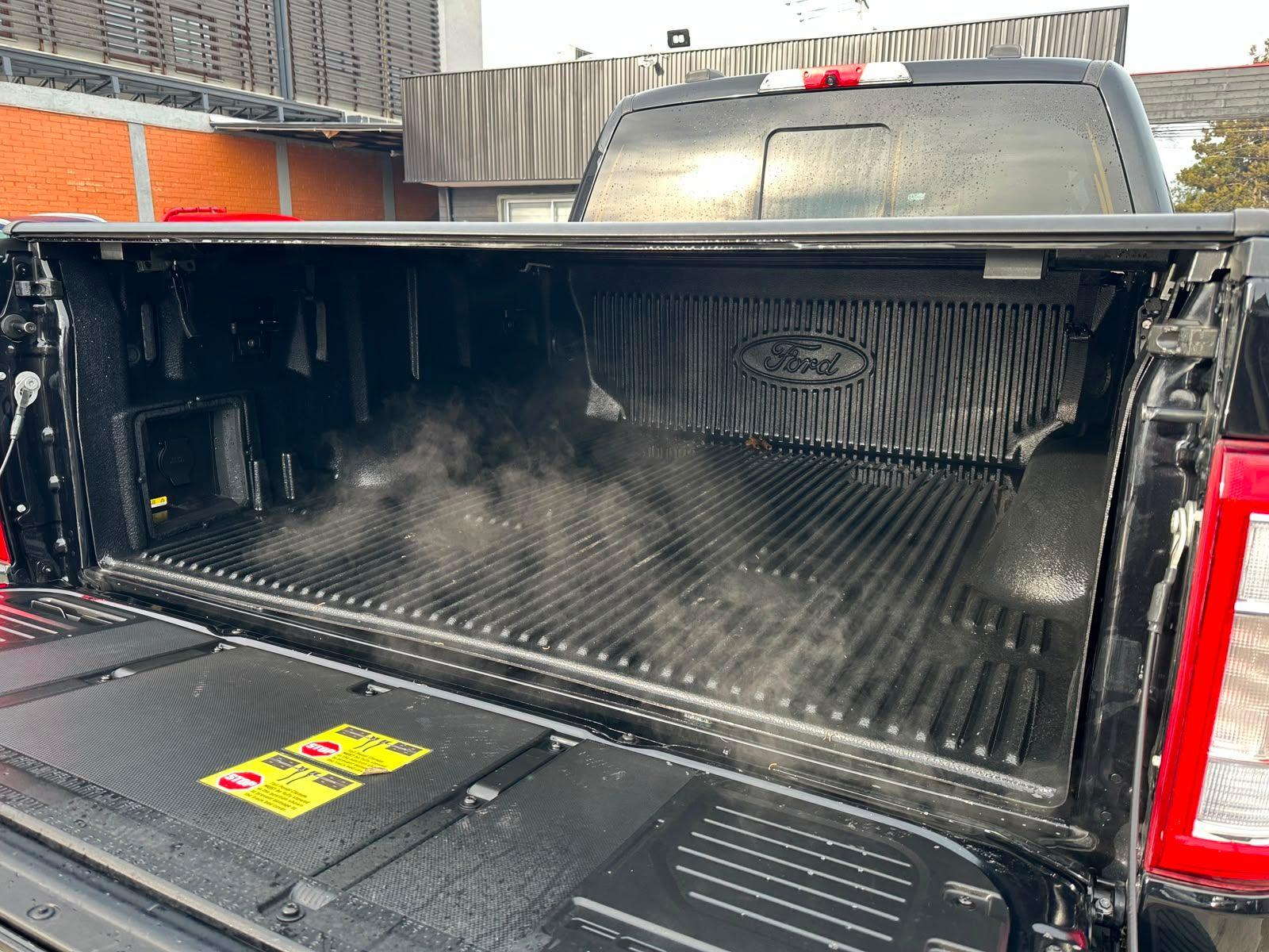 Ford F150 PLATINIUM 4X4 3.5 AT 2023 - Imagen 18 de 19