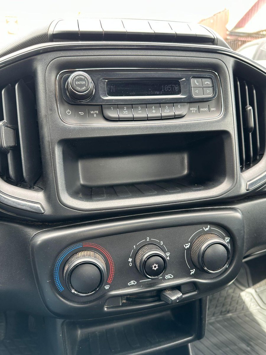 RAM 700 2023 - Imagen 15 de 18