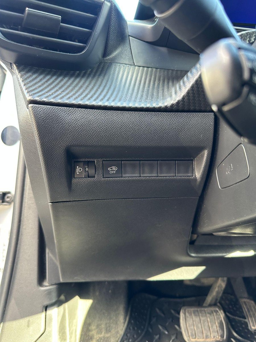 Peugeot 2008 2022 - Imagen 11 de 19