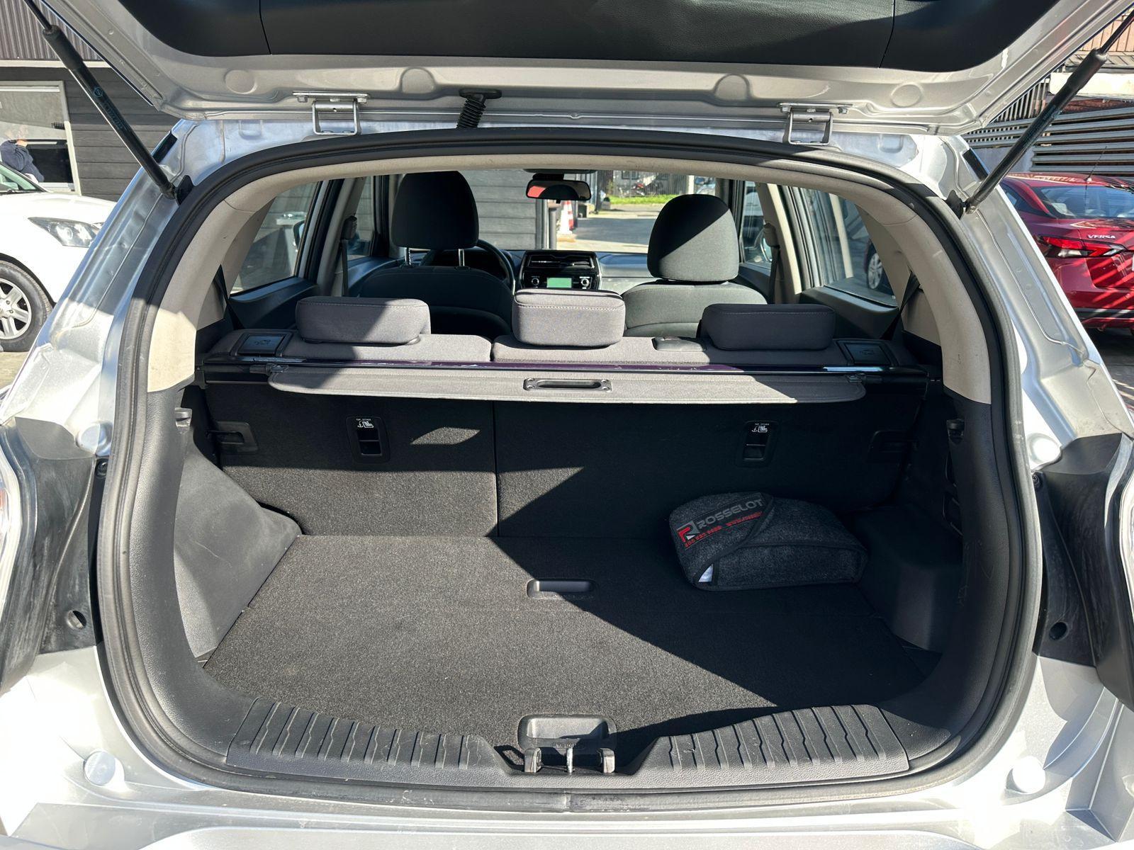 SsangYong Tivoli 2021 - Imagen 18 de 19