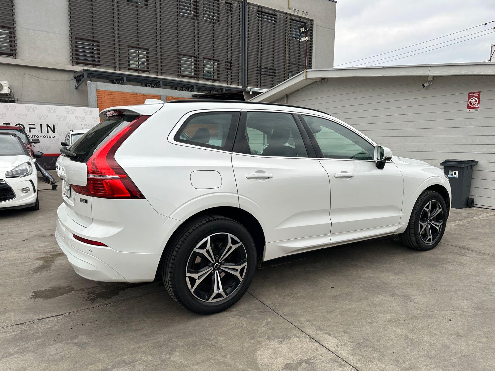 Volvo XC60 2022 - Imagen 4 de 20