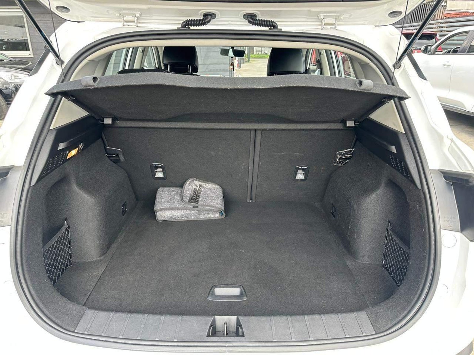 Geely COOLRAY 2022 - Imagen 18 de 19