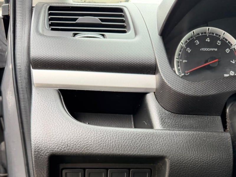 Suzuki SWIFT 2016 - Imagen 11 de 19
